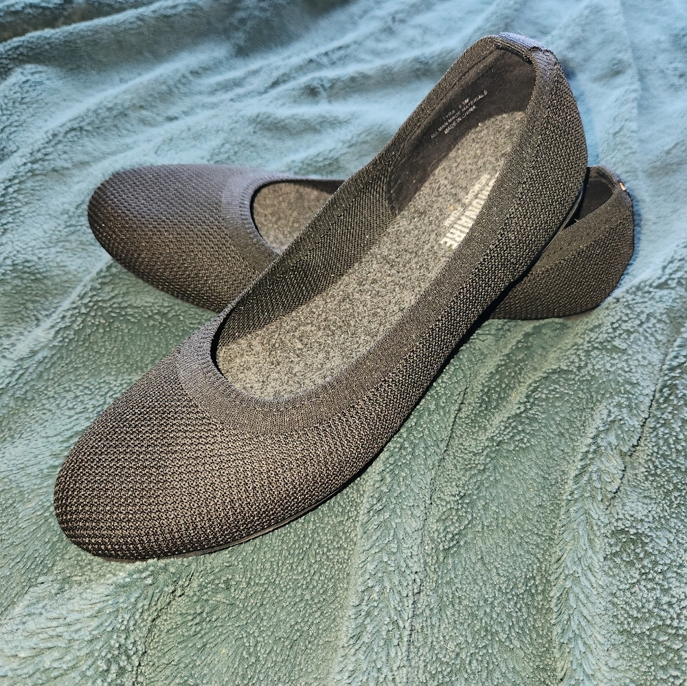 Black Ballet Flat Shoes 8.5